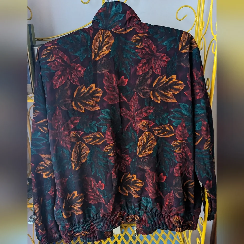 Vintage Autumn/Fall Leaves Jacket - Picture 10 of 10